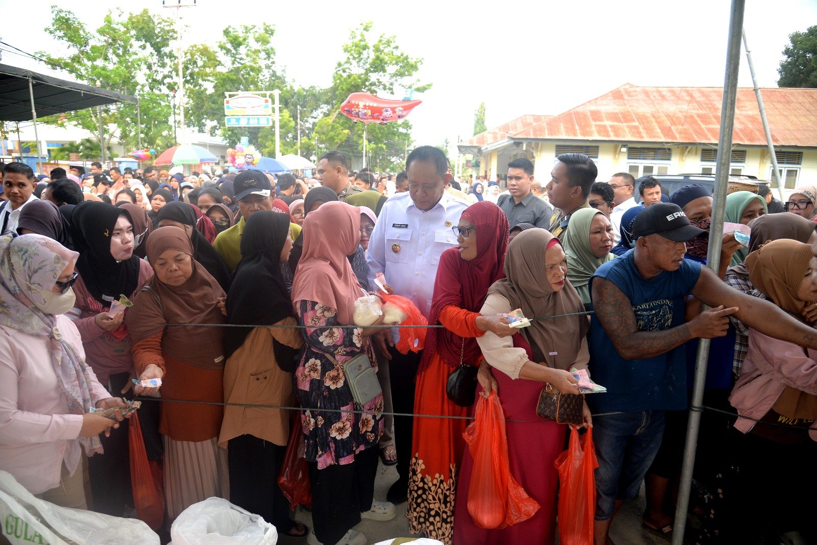 762e1ede-de41-4d28-8fdc-102d42d7e0a0