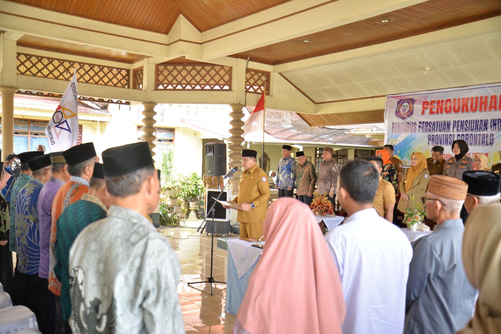 6cbc6ae2-f640-4fe4-b134-7f818c8aa511